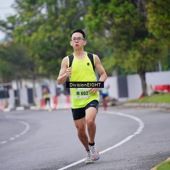 Runner Photo 8480523