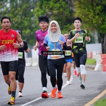 Runner Photo 8480527