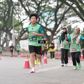 Runner Photo 8480528