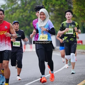 Runner Photo 8480540