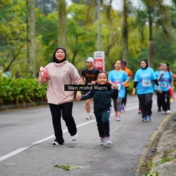 Runner Photo 8480554