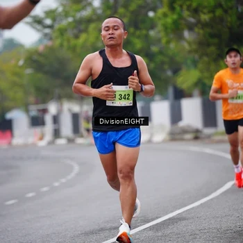 Runner Photo 8480565