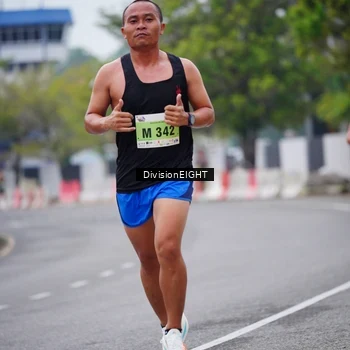 Runner Photo 8480592