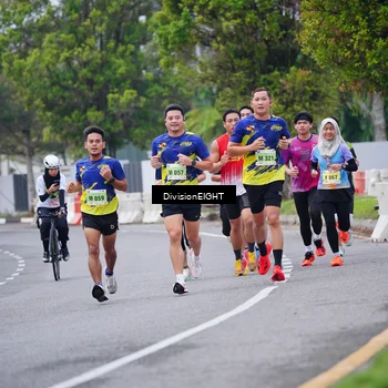 Runner Photo 8480617