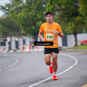 Runner Photo 8480643