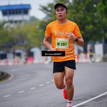 Runner Photo 8480658