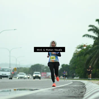 Runner Photo 8480659