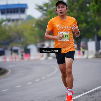 Runner Photo 8480677