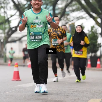 Runner Photo 8480757