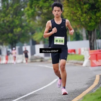 Runner Photo 8480782