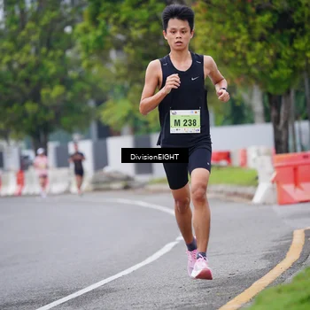 Runner Photo 8480783