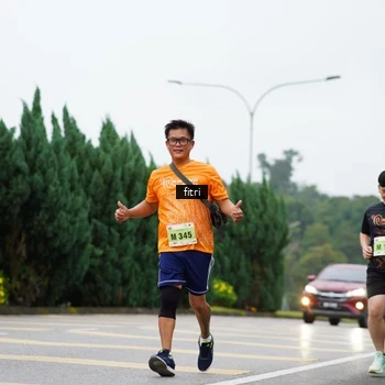 Runner Photo 8480784