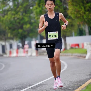 Runner Photo 8480811