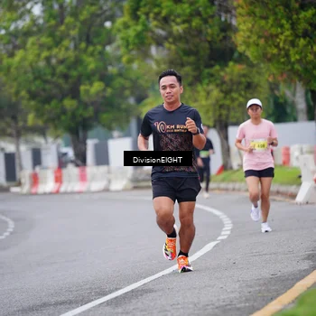 Runner Photo 8480866