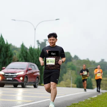 Runner Photo 8480869