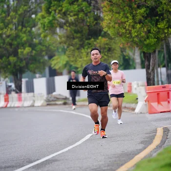 Runner Photo 8480892