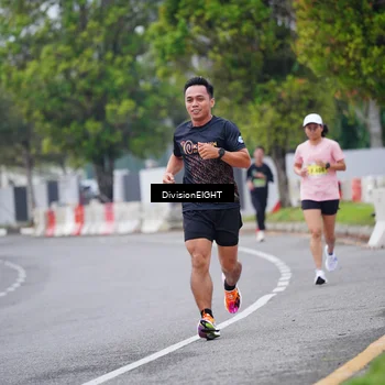 Runner Photo 8480987