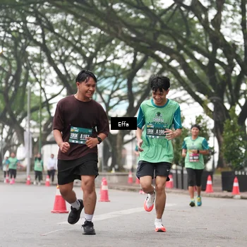 Runner Photo 8480988