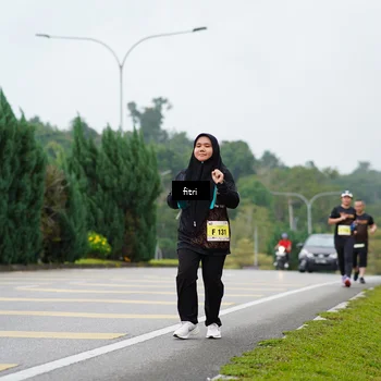 Runner Photo 8481000