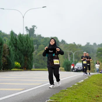 Runner Photo 8481013