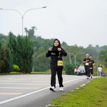 Runner Photo 8481017