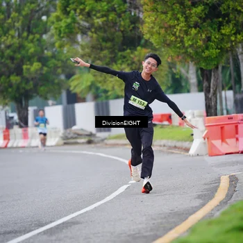 Runner Photo 8481099