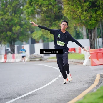 Runner Photo 8481100