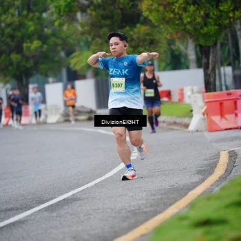 Runner Photo 8481133