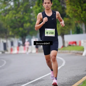 Runner Photo 8481149
