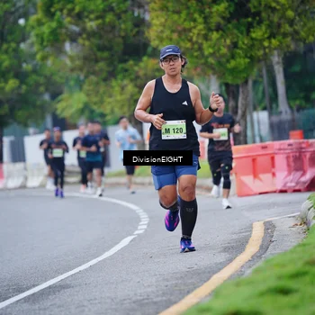 Runner Photo 8481185