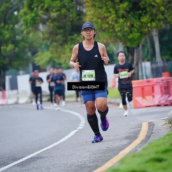Runner Photo 8481208