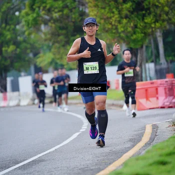 Runner Photo 8481224