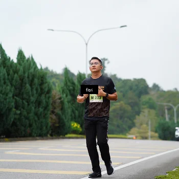Runner Photo 8481285