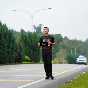 Runner Photo 8481305