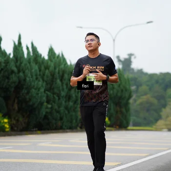 Runner Photo 8481339