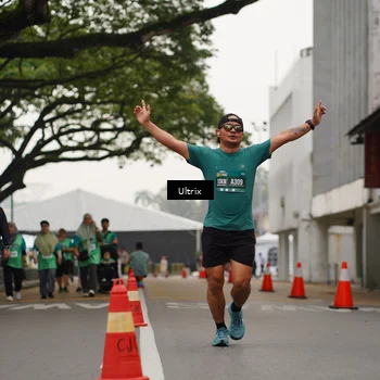 Runner Photo 8481358