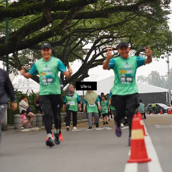 Runner Photo 8481399