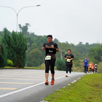 Runner Photo 8481425