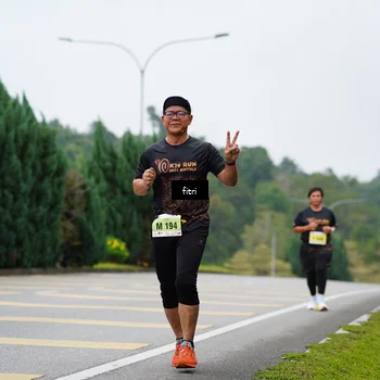 Runner Photo 8481463