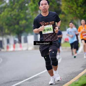 Runner Photo 8481498