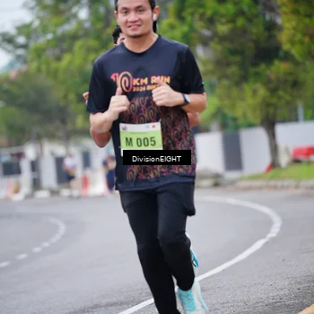 Runner Photo 8481776
