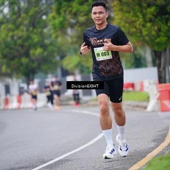 Runner Photo 8481805