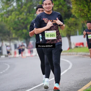 Runner Photo 8481845