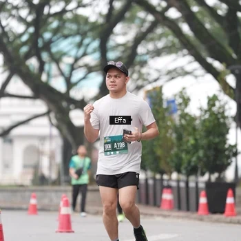 Runner Photo 8481875