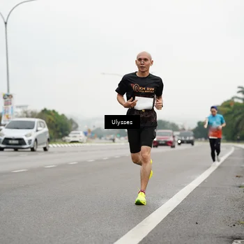 Runner Photo 8481899