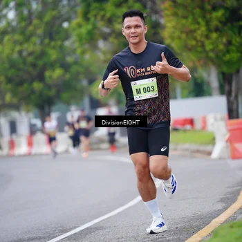 Runner Photo 8481910