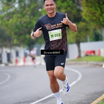Runner Photo 8481926
