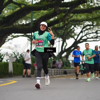 Runner Photo 8481951