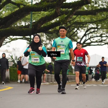 Runner Photo 8482046