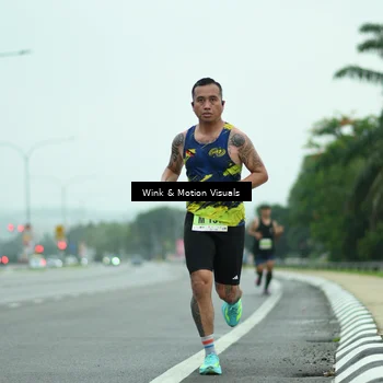 Runner Photo 8482055